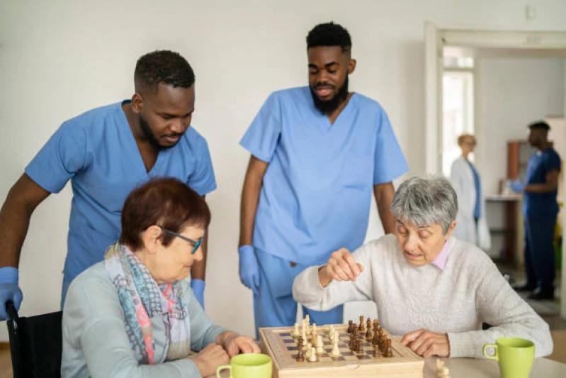 clínica de recuperação para idoso particular