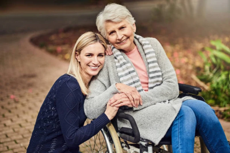 moradia para idoso com avc